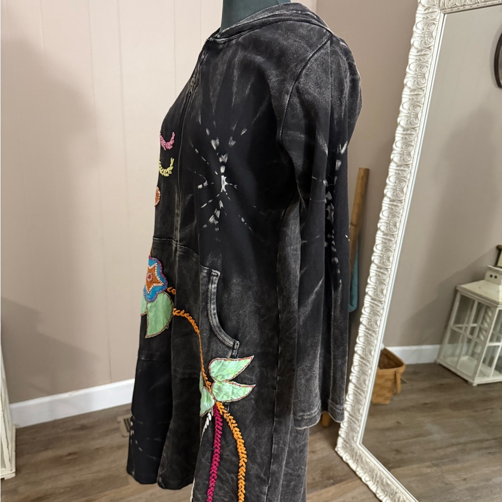 Rising International • Floral Embroidery Boho Tie Dye Duster Hoodie - Picture 8 of 11